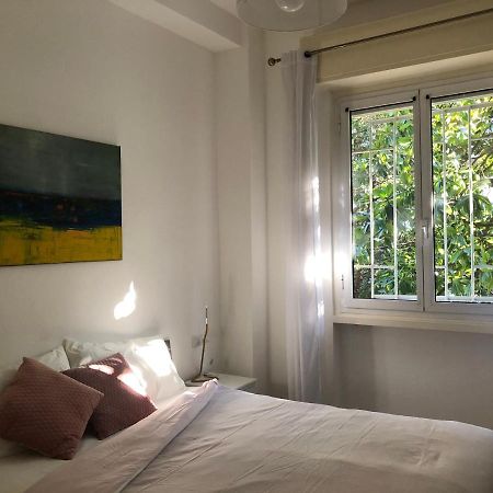 Lovely 2 Room Apartment With Small Garden Mailand Exterior foto