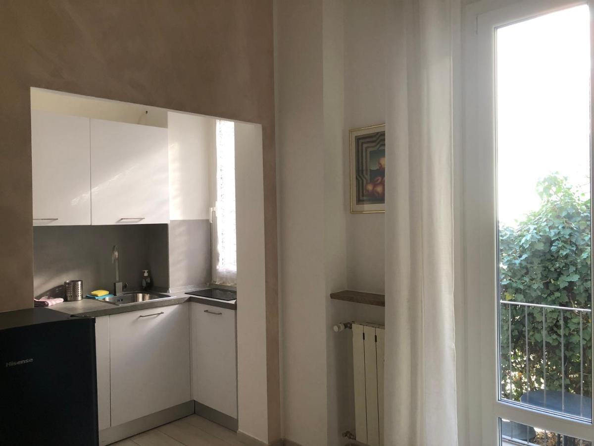 Lovely 2 Room Apartment With Small Garden Mailand Exterior foto