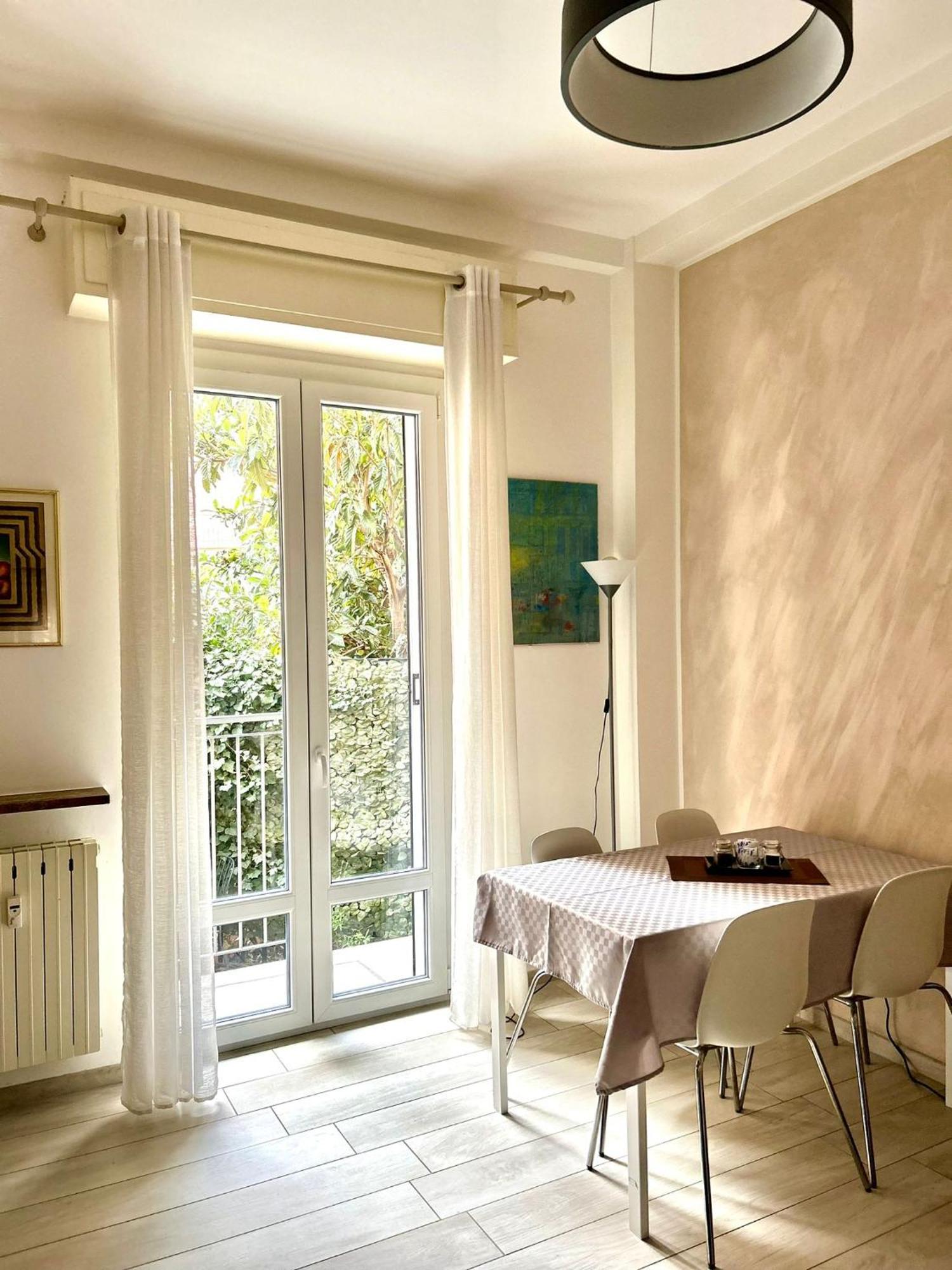 Lovely 2 Room Apartment With Small Garden Mailand Exterior foto